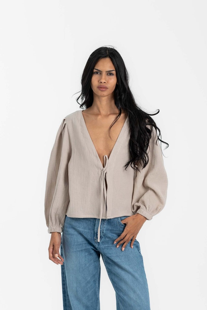 S15046-Soft-Bloom-Wrap-Top-5