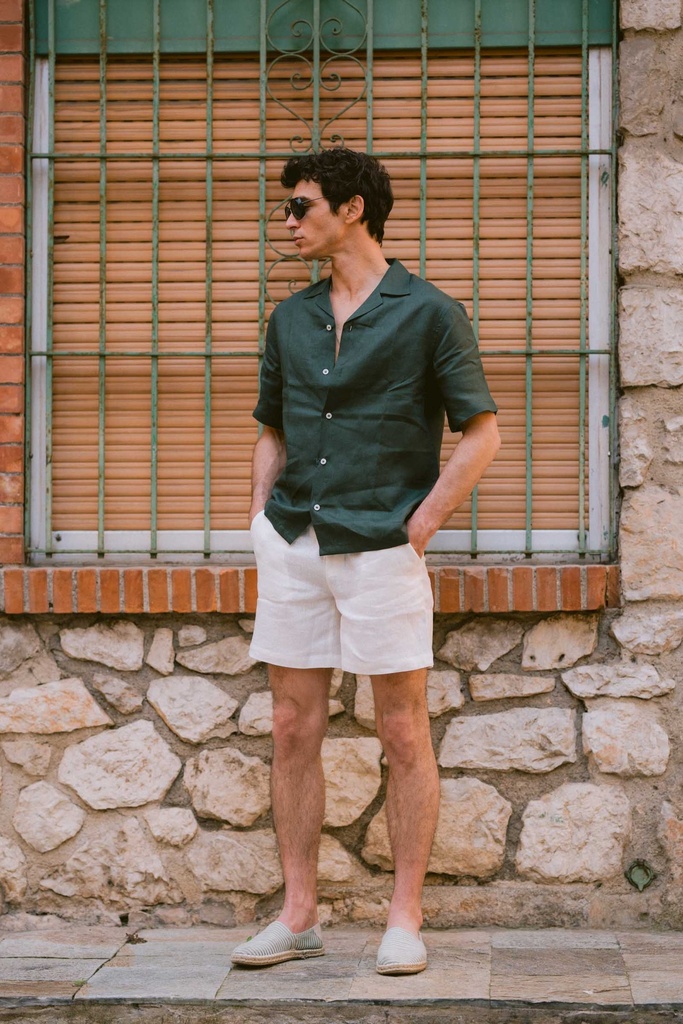 The Coastline Linen Shorts 